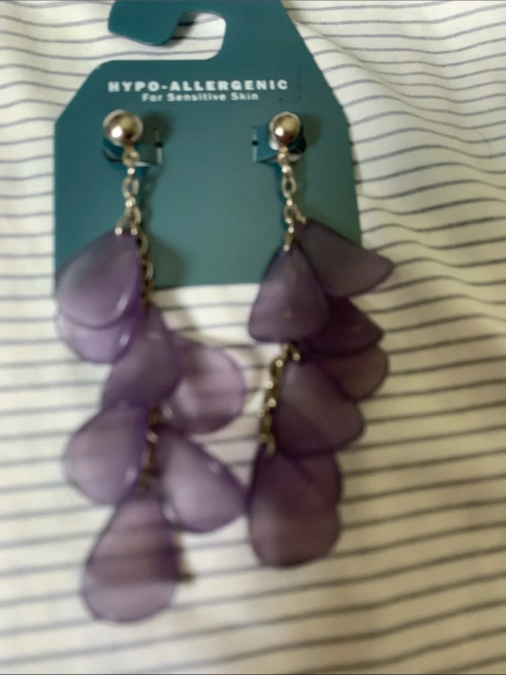 Hypo-Allergenic Purple Teardrop Cascade Earrings